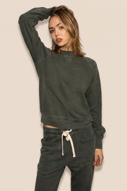 The Birdie Pullover - Olive in XS (top)