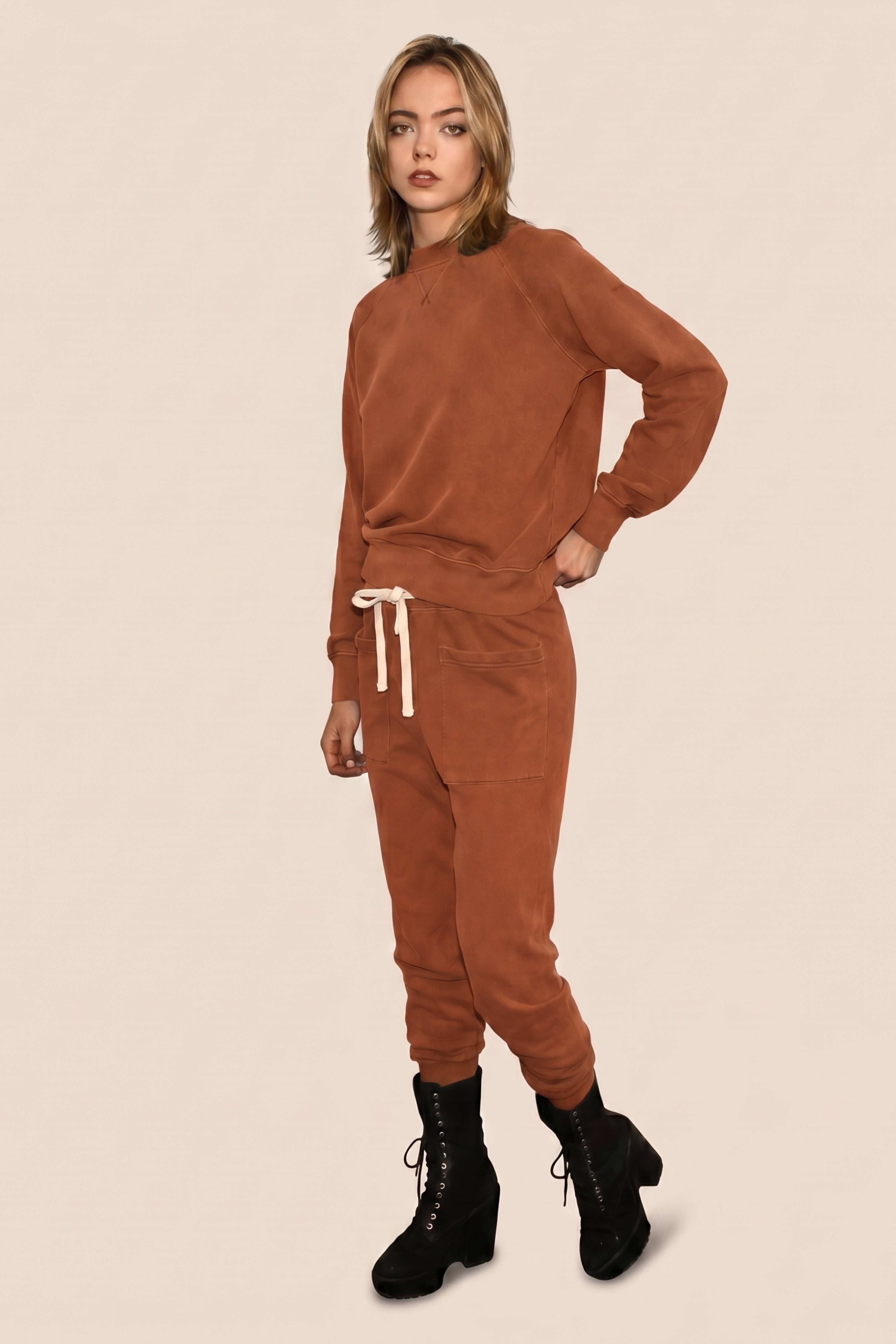 The Birdie Pullover - Rust XS (layer) - birdie rust, birdie pullover, birdie sweater golf - shop at us.meeeshop
