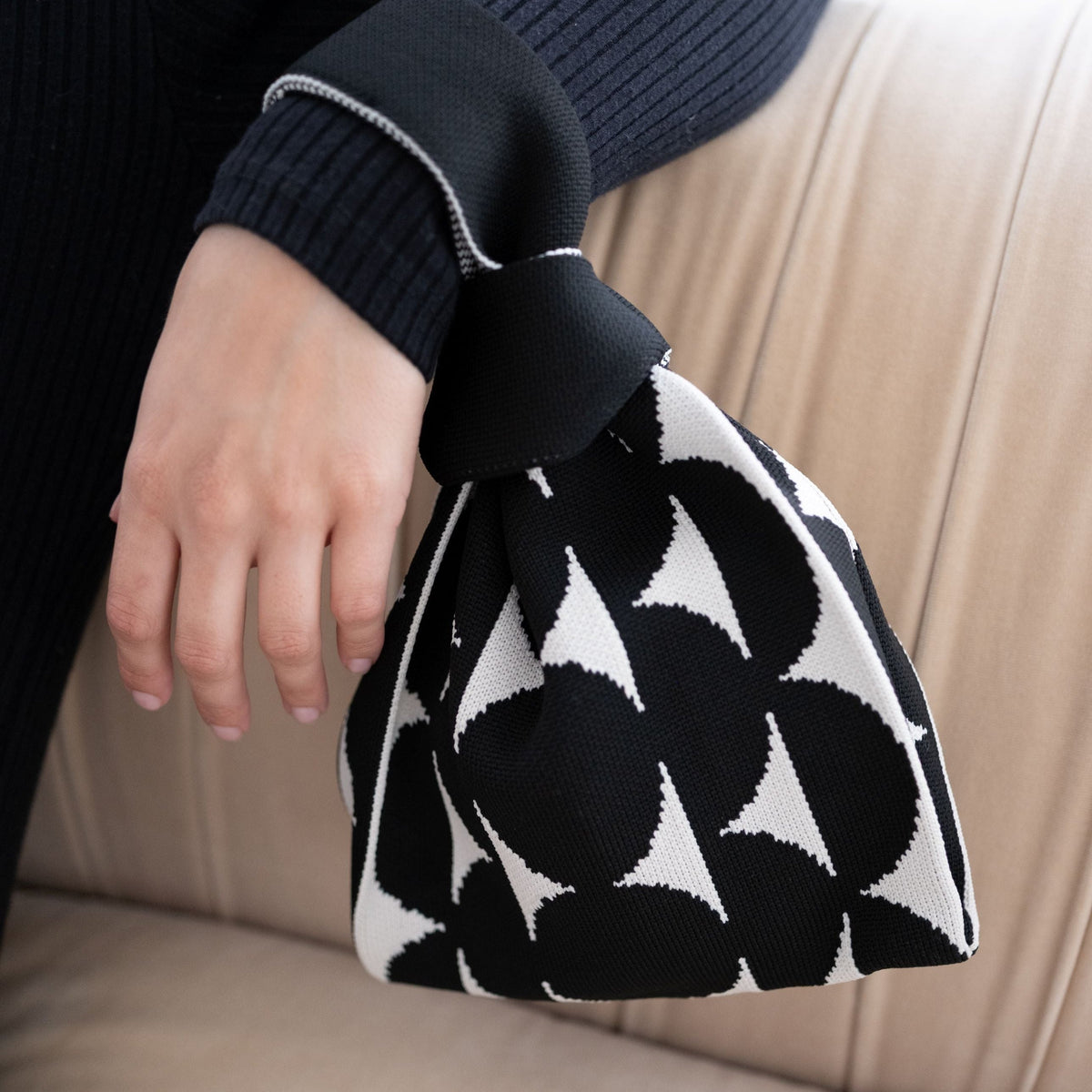 The Black Portobello Handbag view 9