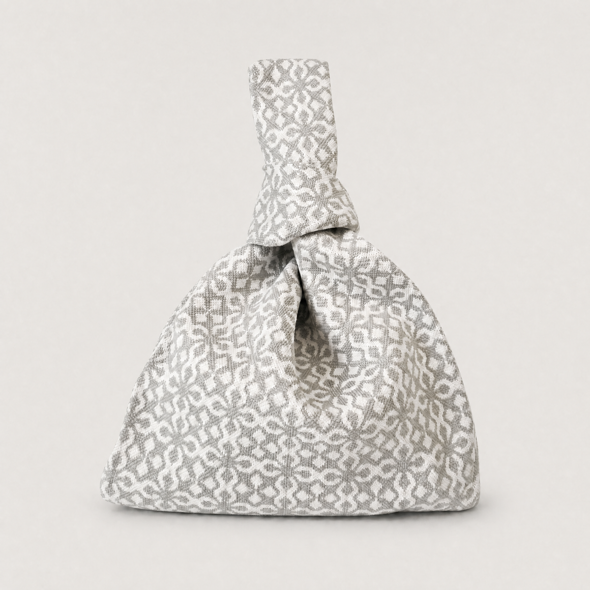 The Gray Solitaire Handbag in Medium - Gray Hand Purse