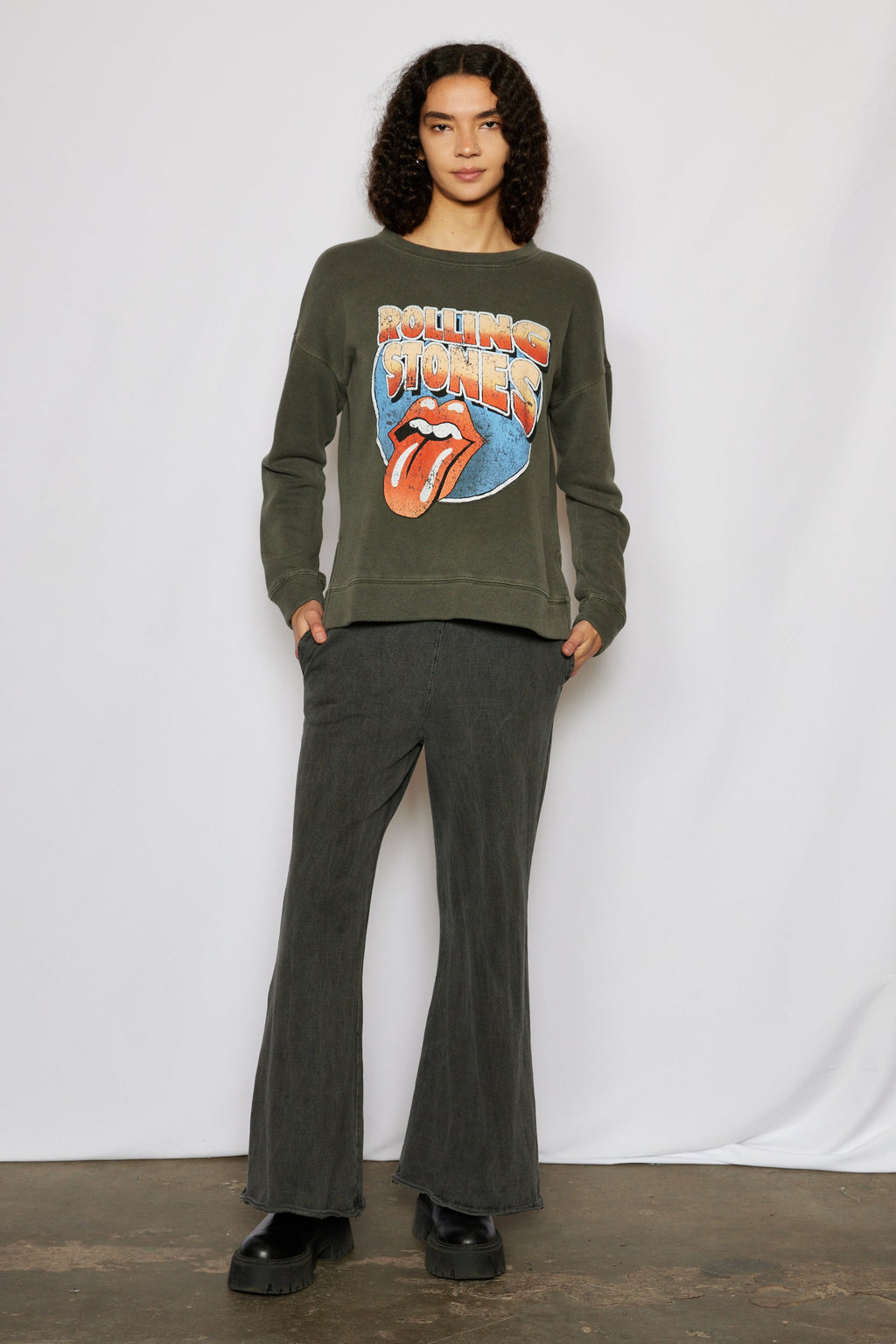 The Lainey Pant XS view 2 (bottom) - lainey pants, lainey pant tiger mist, lainey pants split - shop at us.meeeshop
