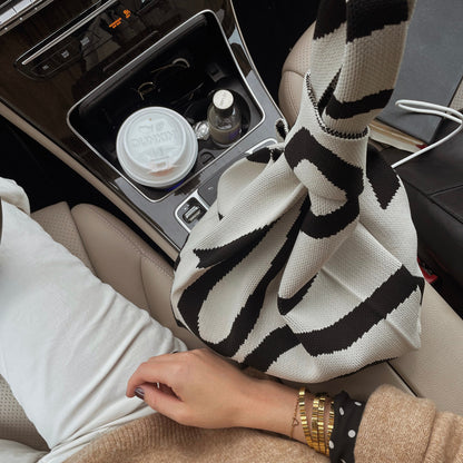 The Meander Black Handbag view 9