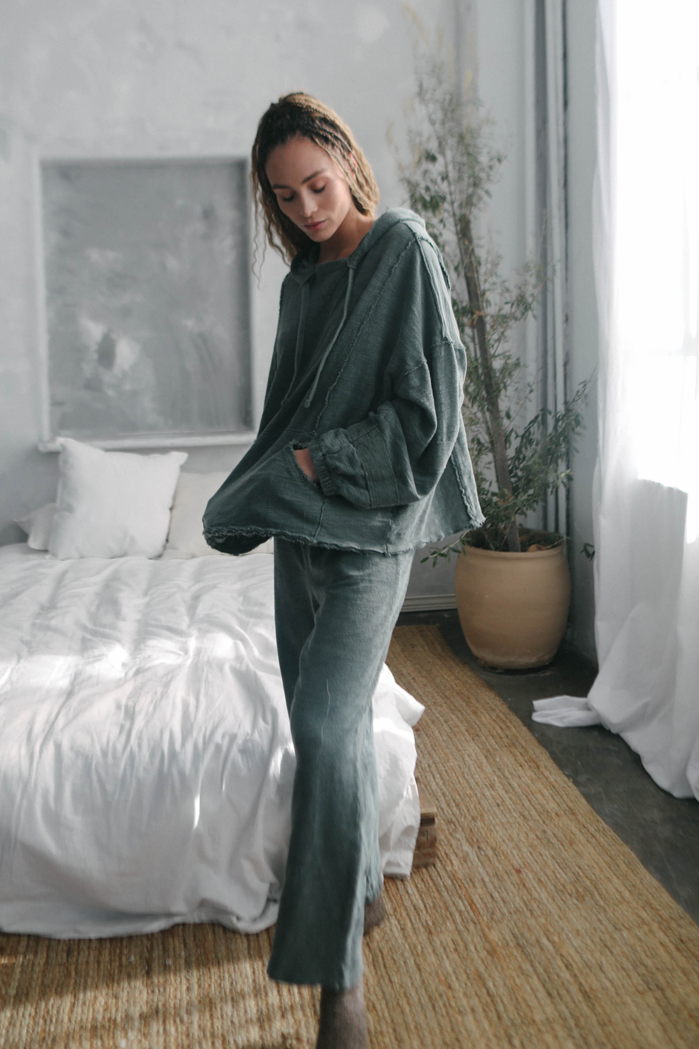 The New Baja Pants L view 7 (bottom) - baja pants toad and co, baja pants men, baja pants women - shop at us.meeeshop