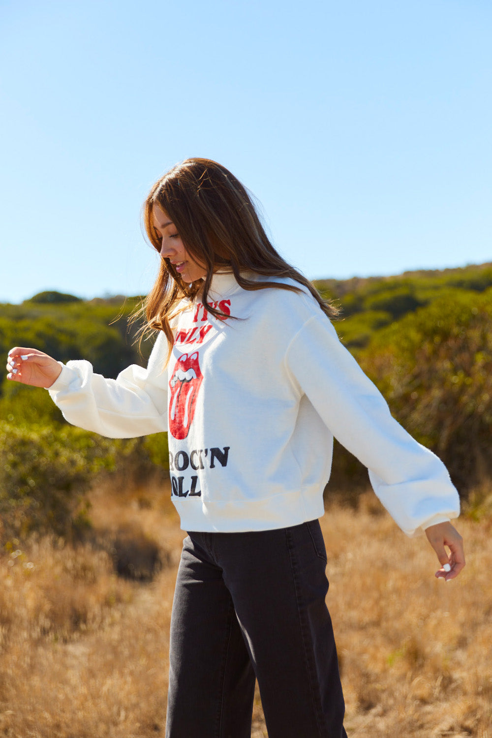 The Rolling Stones "it’s Only Rock N' Roll" Sweater in White view 4 - Rolling Stones Sweater Women'S (top)