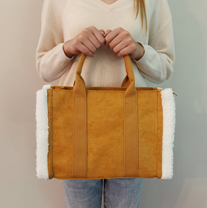 The Tote Crossbody Bag with Handles view 4 - Crossbody Bag Toteme