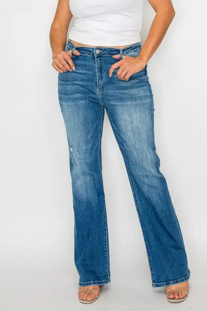 Trendsi Bytos Full Size Distressed High Rise Jeans with Pockets in Medium view 8 - High-Waisted - But Jeans (bottom)