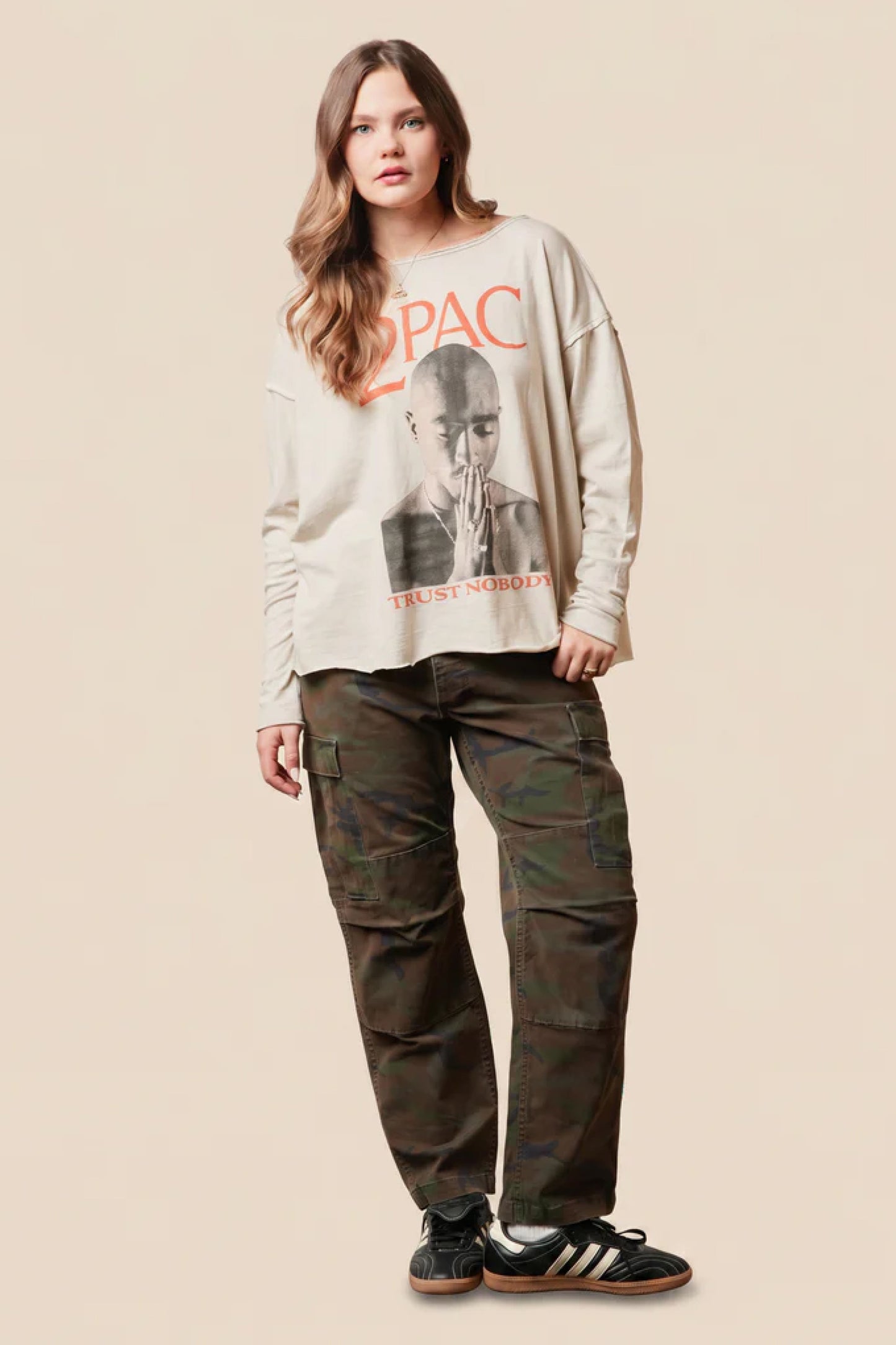 Tupac Trust Nobody Top in XS