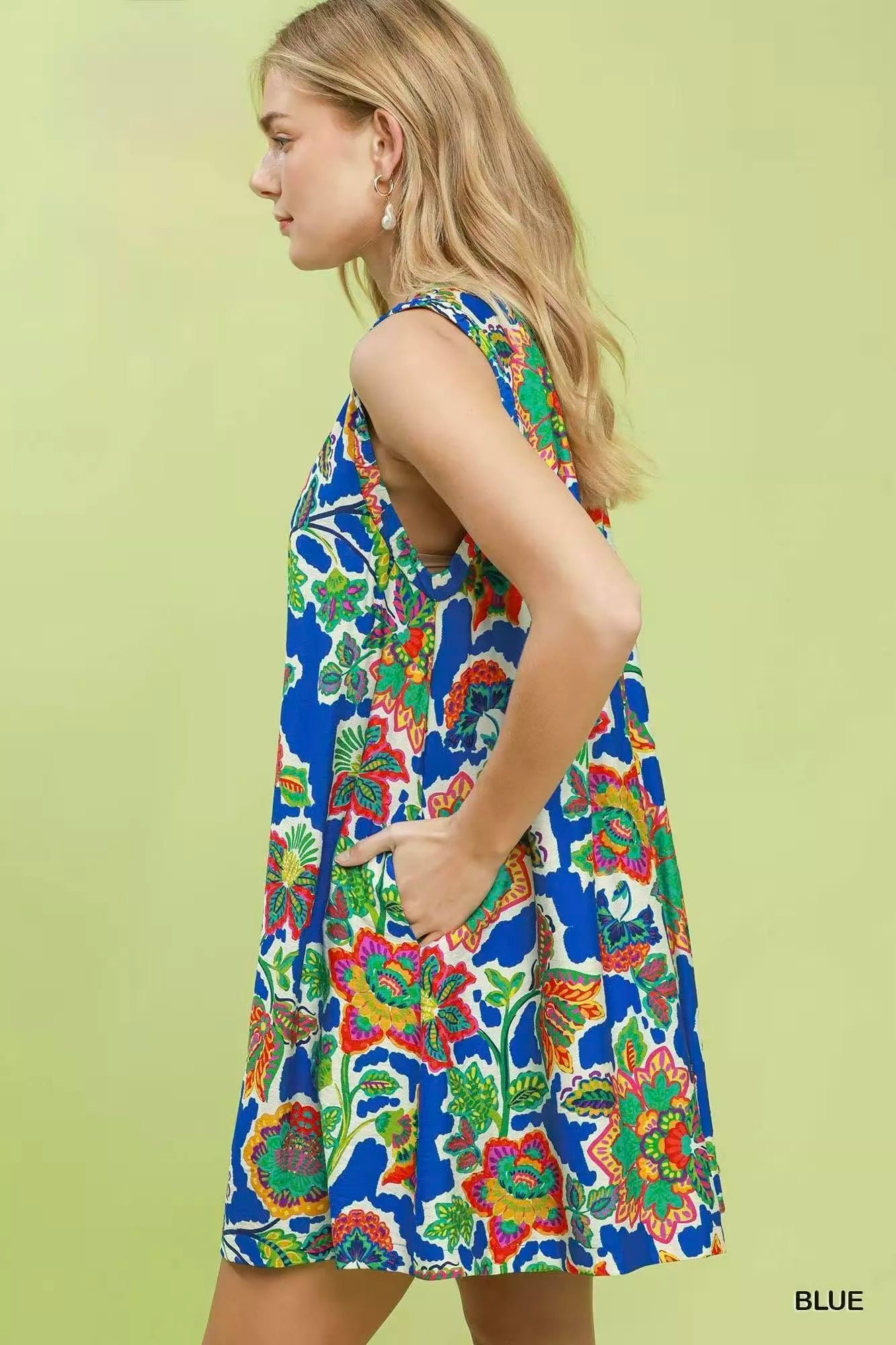 umgee abstract print Umgee Abstract Print Sleeveless Shift Dress view 3 (dress) - shop at us.meeeshop