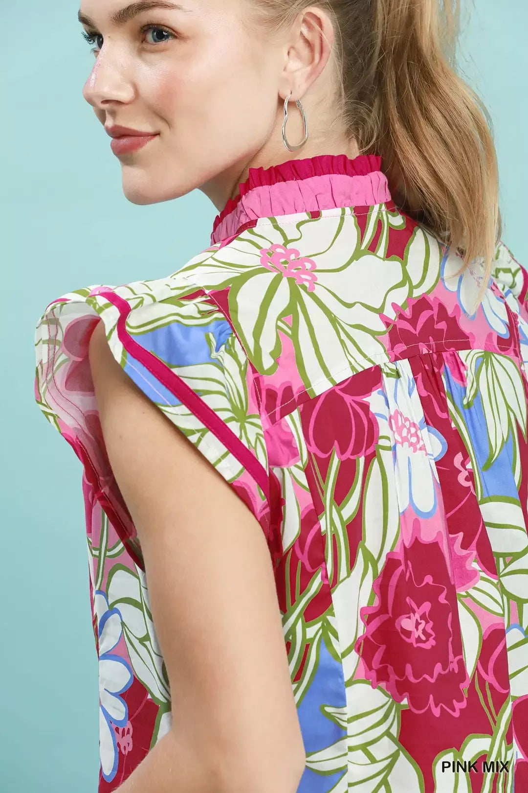 umgee bold floral Umgee Bold Floral Flutter Sleeve Top view 4 (top) - shop at us.meeeshop