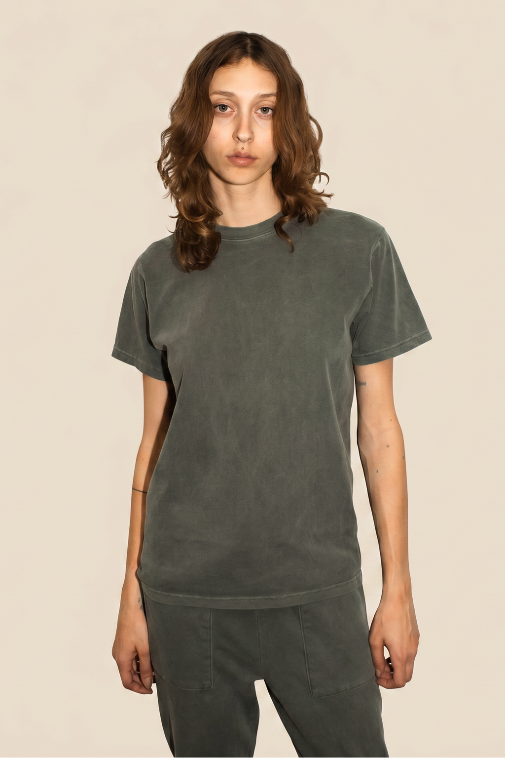 Unisex Comfort Tee - Vintage Black XS (top) - adidas unisex adilette comfort black slides, are european - shop at us.meeeshop