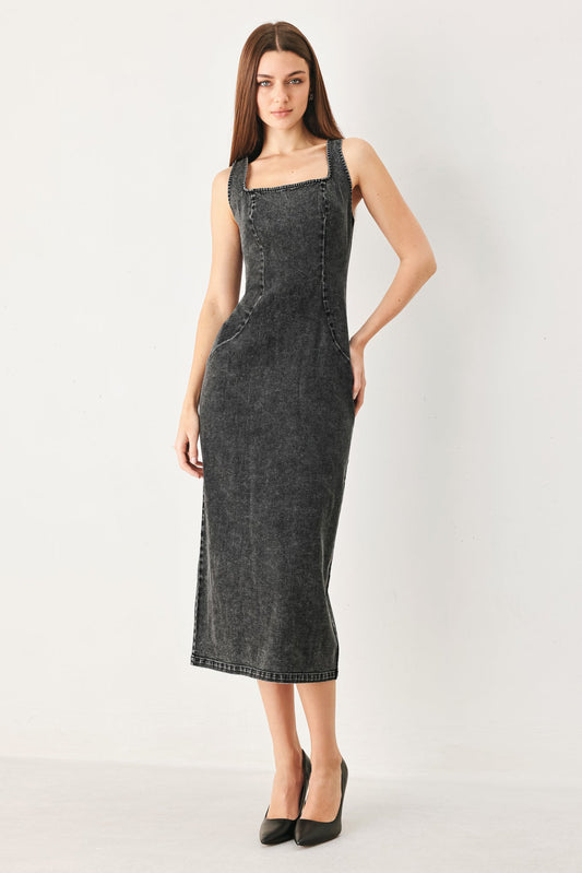 Urban Chic Denim Midi Dress in BLACK - Urban Chic Dress Code