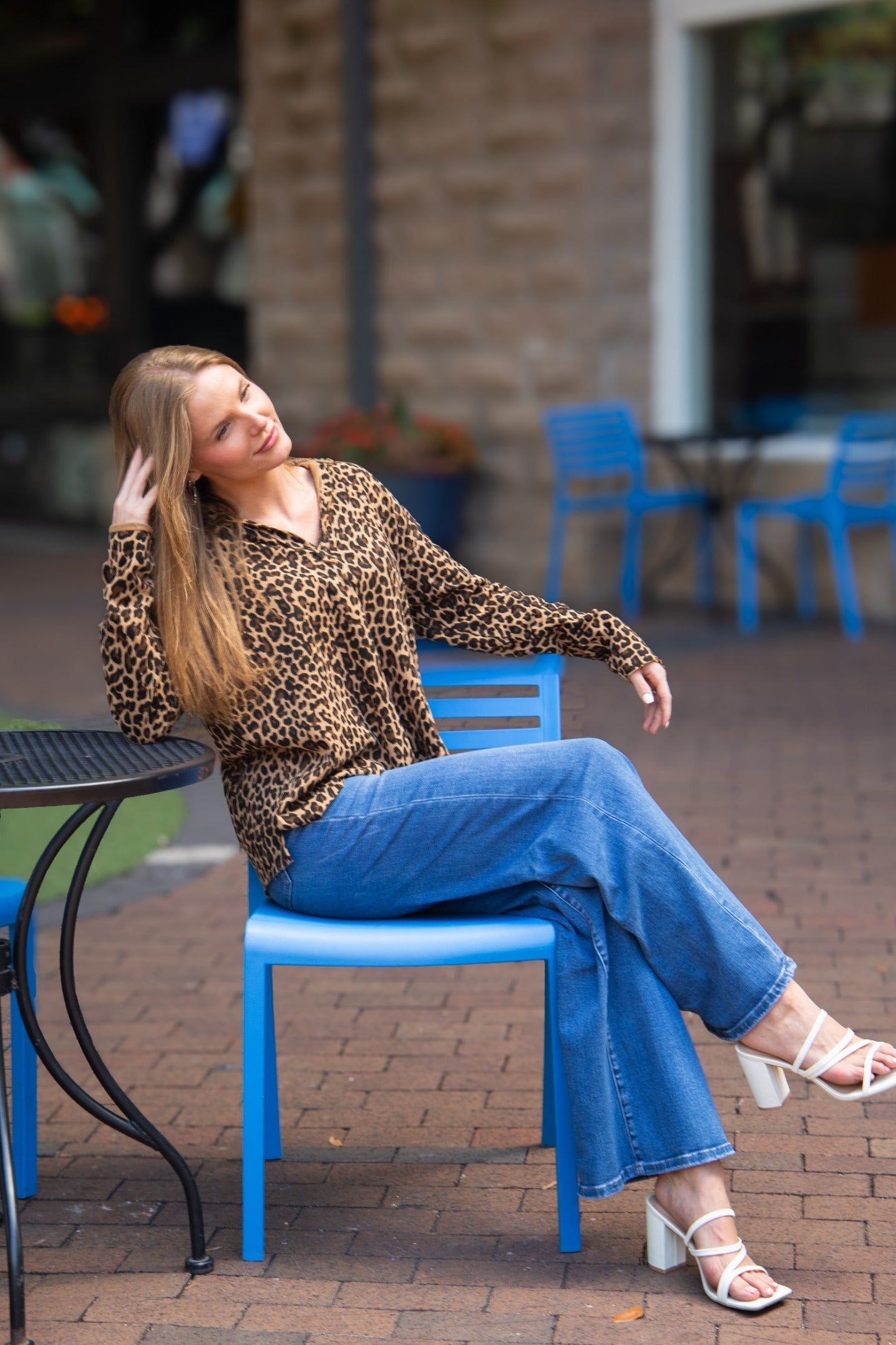 V-neck Collared Pullover, Leopard in Leopard view 3 - Leopard Collared Sweater (top)