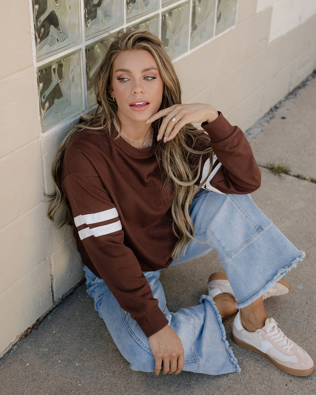Varsity Striped Sleeve Loose Sweatshirt - Coffee Coffee view 4 (top) - sweatshirt coffee, loose sweatsh - shop at us.meeeshop