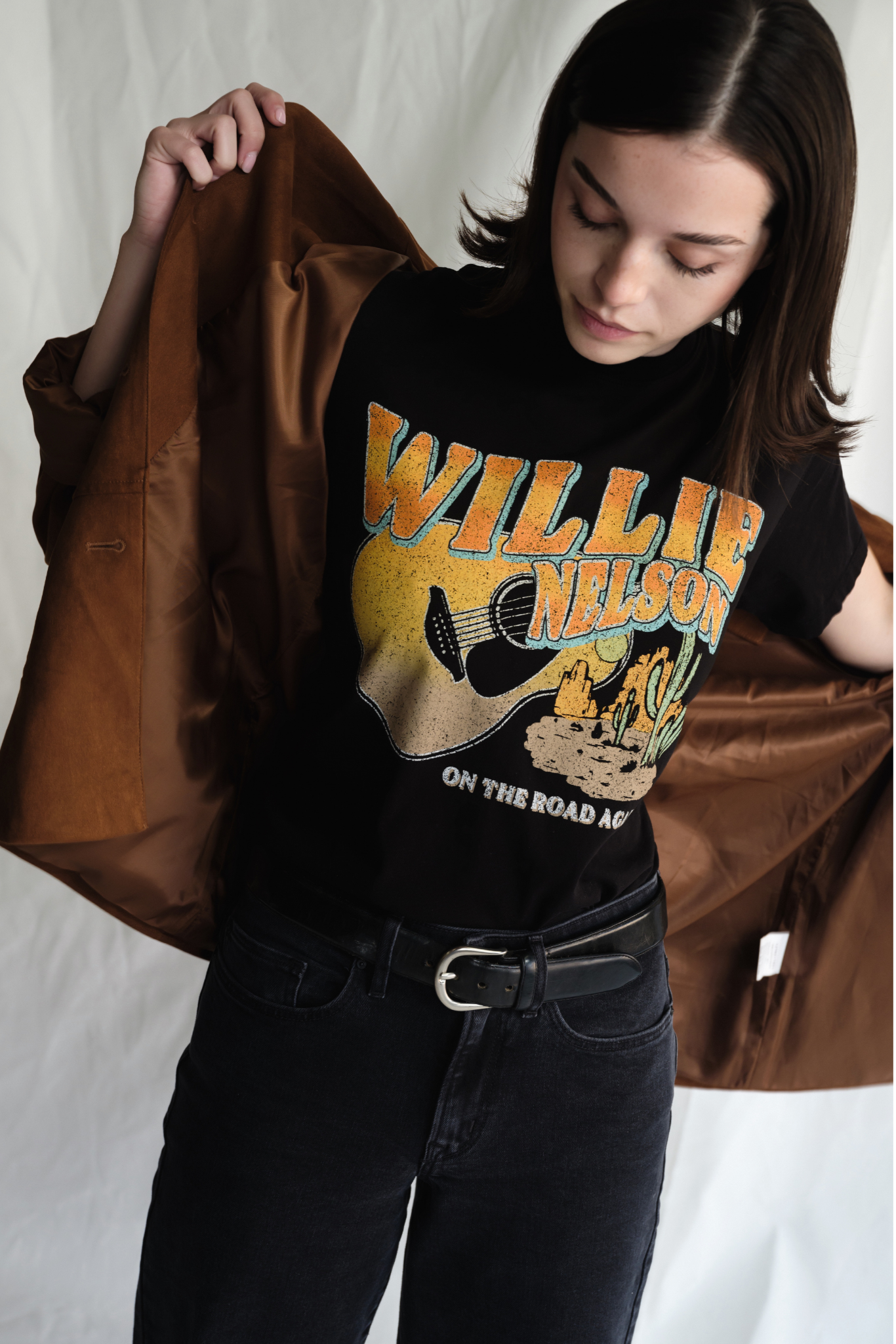 Willie Nelson "like a Band O' Gypsies" Tee in S view 2 - Willie Nelson Tee Shirt (top)