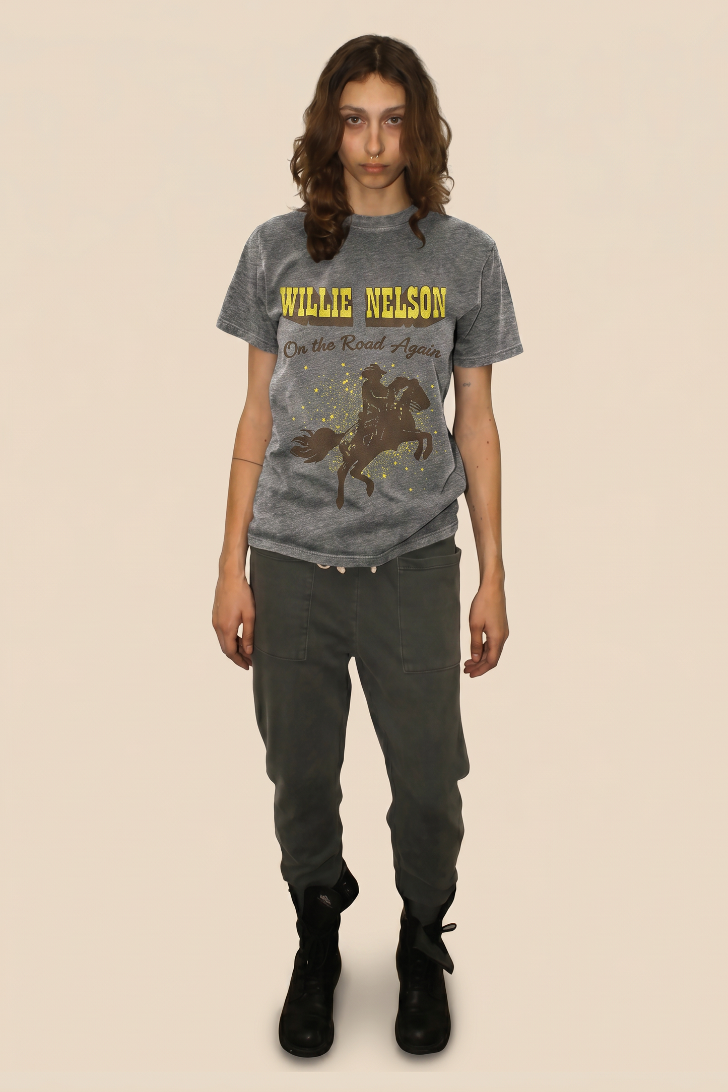 Willie Nelson on the Road Heather Tee in XS - Willie Nelson Tee Shirt (top)