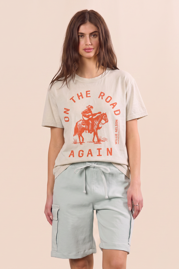 Willie Nelson on the Road Tee in XS - Willie Nelson Tee Shirt (top)