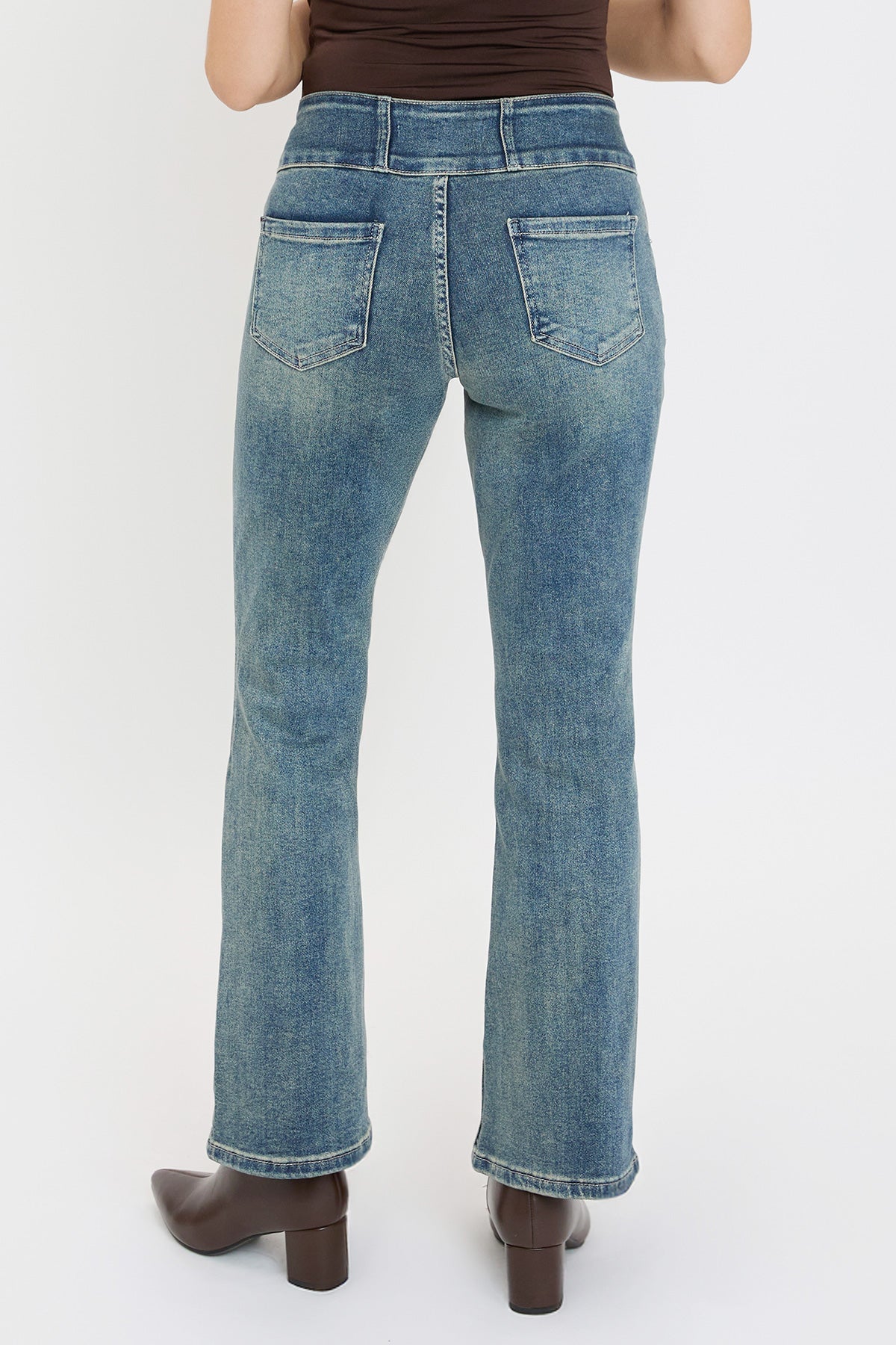 Women's 3-button Premium Stretch Bootcut Jeans in T Tinted Blue view 4 - Comfort Stretch - Women'S Button Jeans