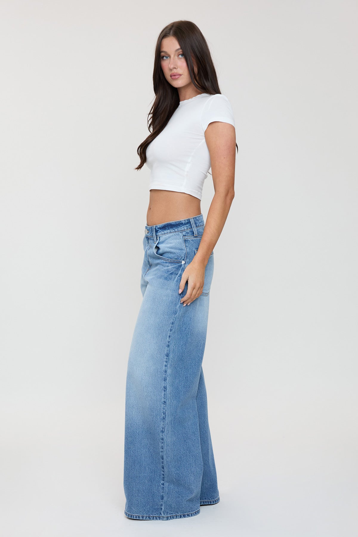 Women's Billie Baggy Wide Leg Jeans in M Medium Blue view 6 - Women'S Billie Jeans (bottom)