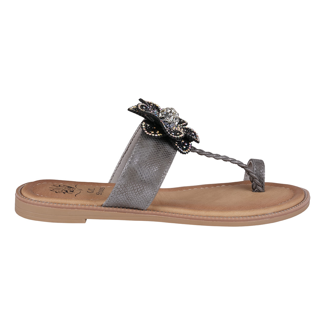 Women's Blossom Black Embellished Flower Toe Ring Flat Sandals Black view 5 (shoe) - womens flower sand - shop at us.meeeshop