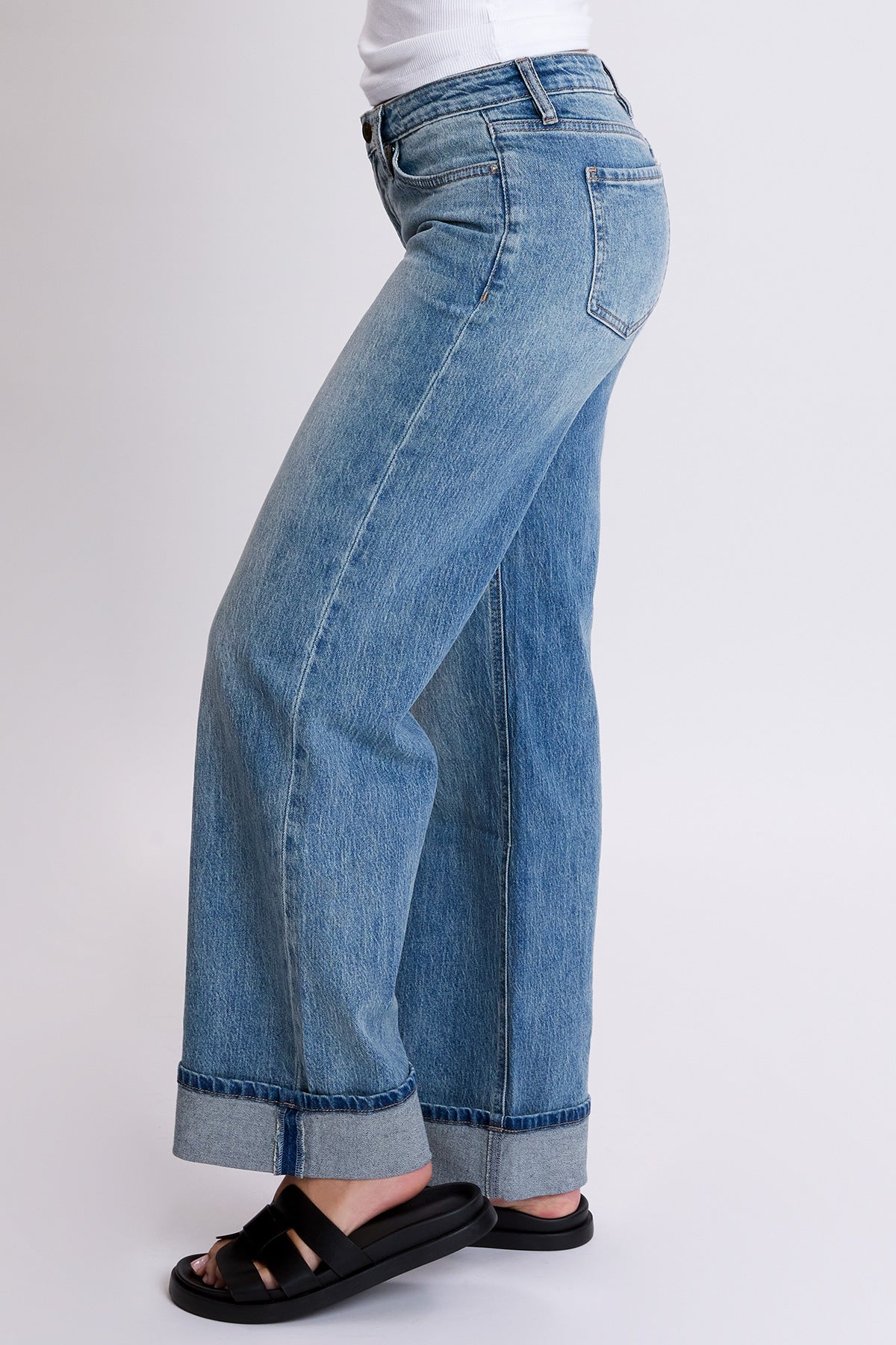 Women's Britney Wide Leg Cuff Jeans in C Sky Blue view 12 (bottom)