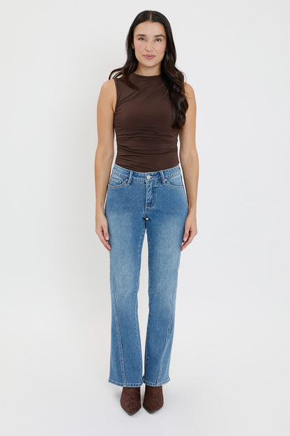 Women's Curve Seam Flare Jeans in M Medium Blue view 6 - Women'S Curve Jeans Brand (bottom)