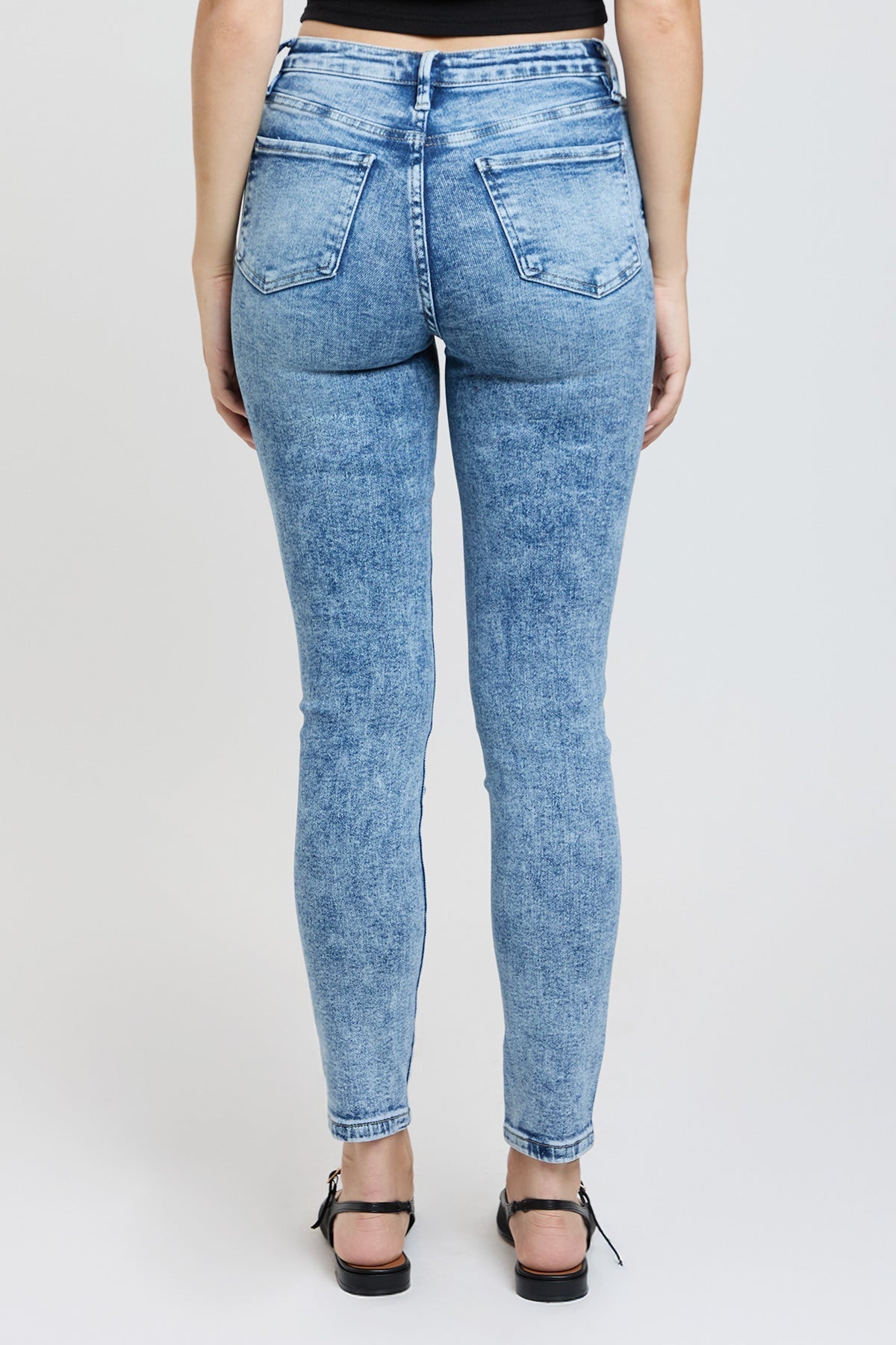 Women's Essential Skinny Jeans in N Indigo Blue view 12 - Women'S Essential Jeans (bottom)