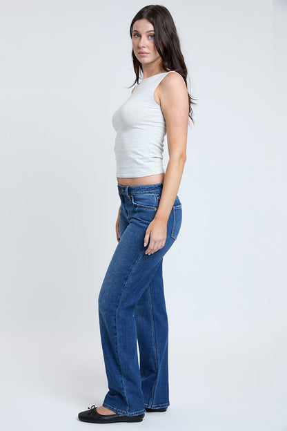 Women's Essential Straight Jeans in M Medium Blue view 5 - Women'S Essential Jeans (bottom)
