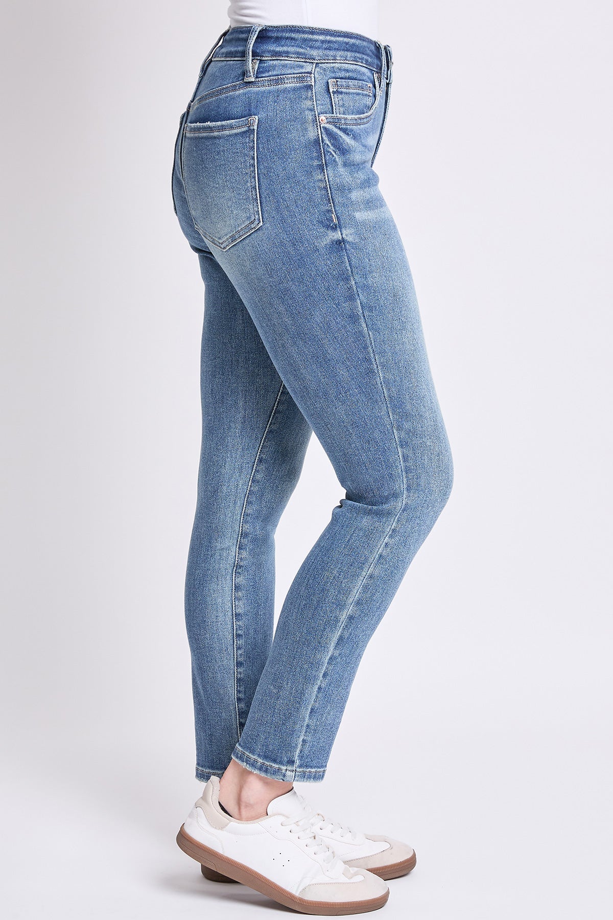 Women's Everyday Skinny Jean in T Tinted Blue view 15 - Women'S Everyday Jeans (bottom)