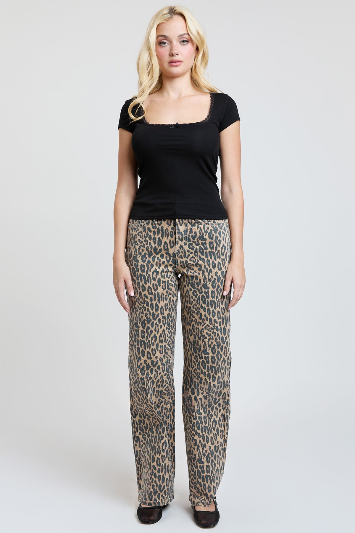 Women's High Rise Animal Print Wide Leg Jeans in Cheetah - High-Waisted - Women High Jeans (bottom)