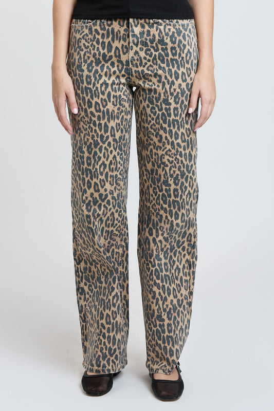 Women's High Rise Animal Print Wide Leg Jeans in Cheetah view 2 - High-Waisted - Women High Jeans (bottom)