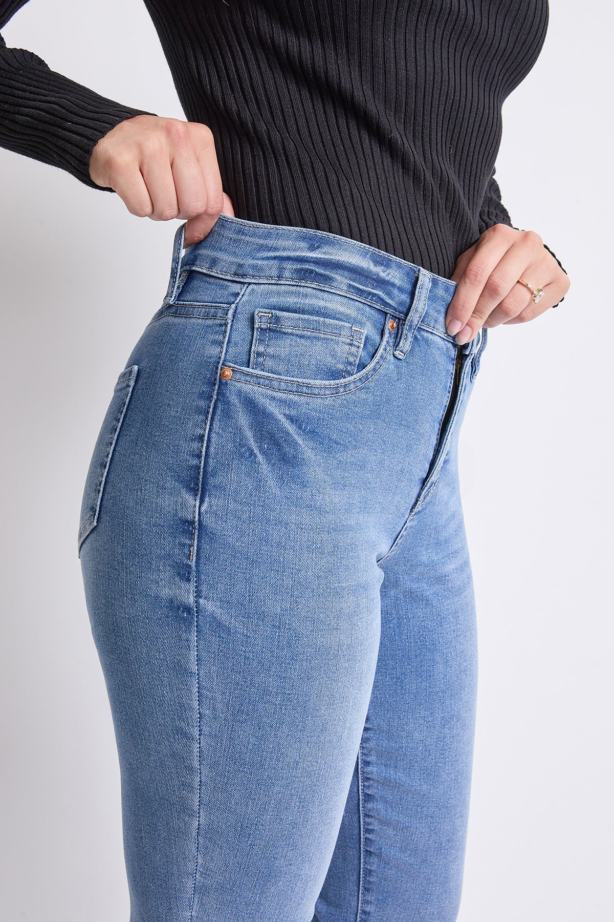 Women's High Rise Basic 5 Pocket Straight Jeans in M Medium Blue view 3 - High-Waisted - Women High Jeans (bottom)