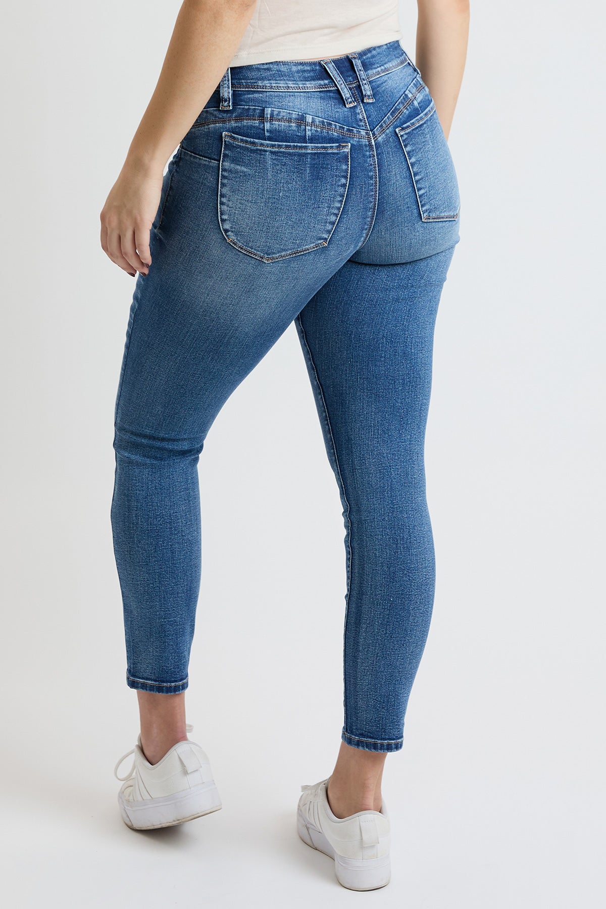 Women's High Rise Curve Confidence Skinny Jeans in M Medium Blue view 20 - High-Waisted - Women High Jeans (bottom)