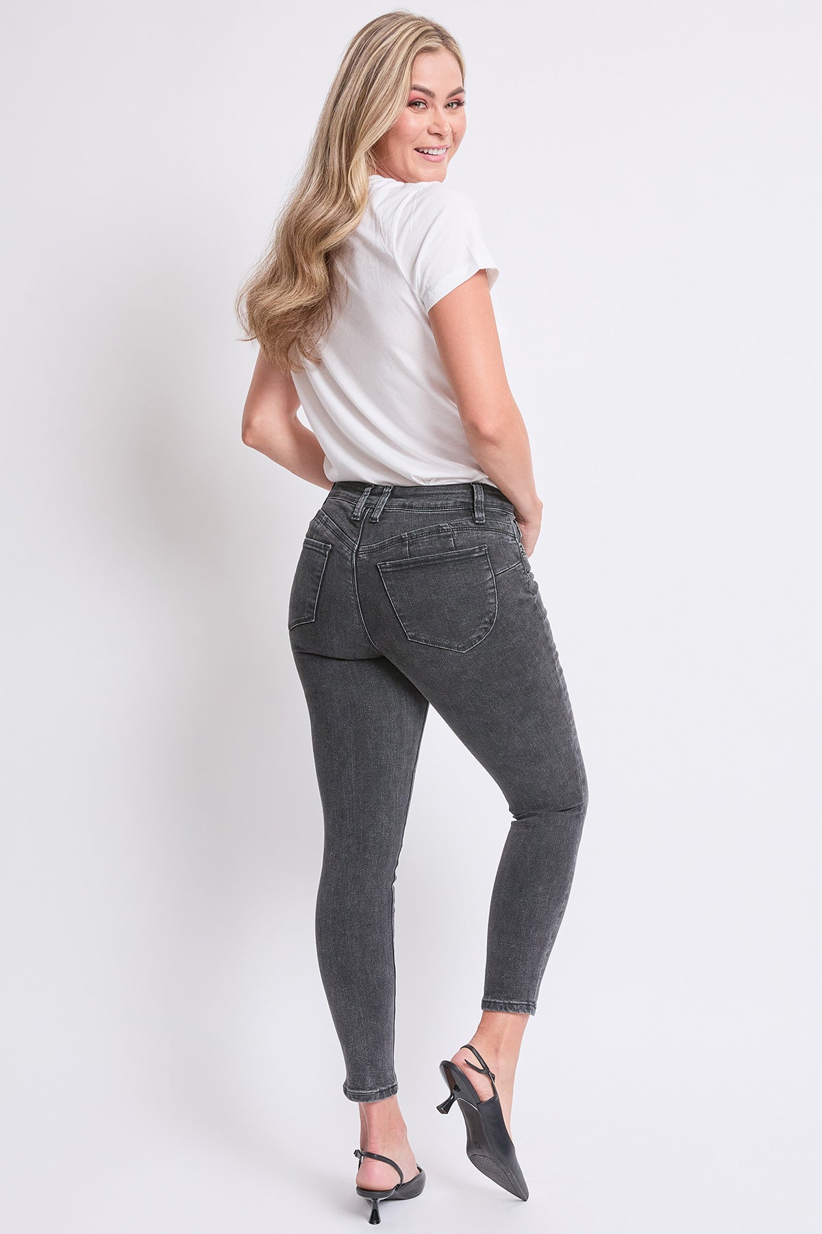 Women's High Rise Curve Confidence Skinny Jeans in X Gray view 7 - High-Waisted - Women High Jeans (bottom)