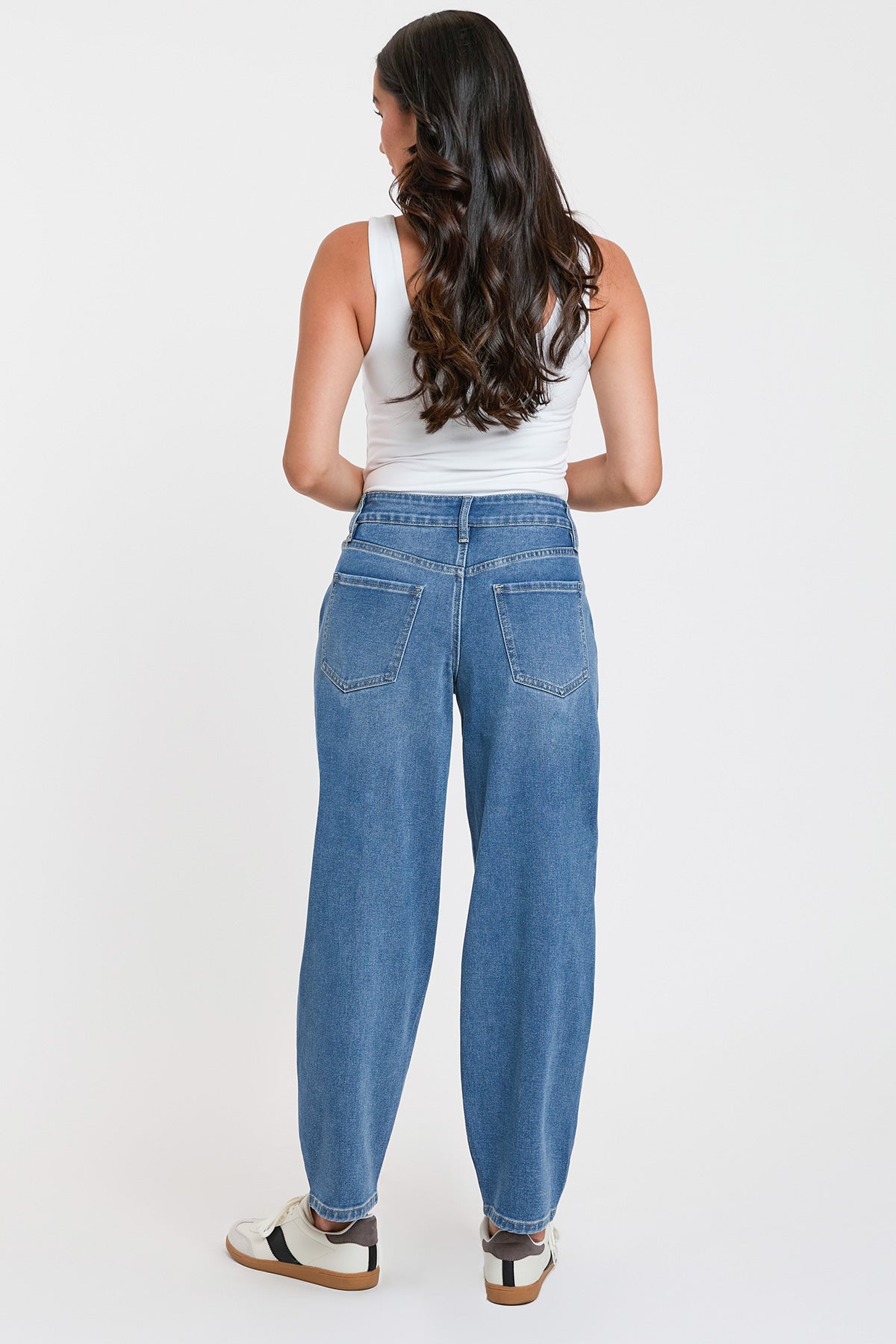 Women's High Rise Seamed Barrel Jeans view 10 - High-Waisted - Women High Jeans (bottom)