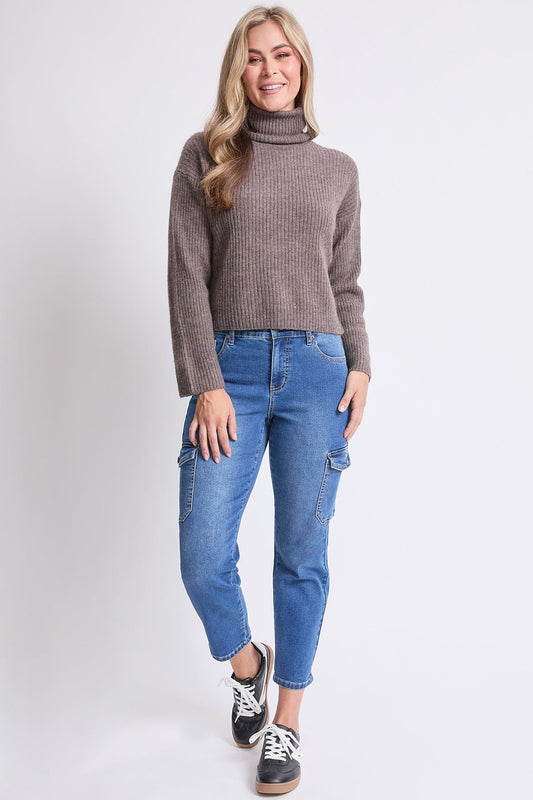 Women's High Rise Slim Straight Cargo Jeans in M Medium Blue - High-Waisted - Women High Jeans (bottom)