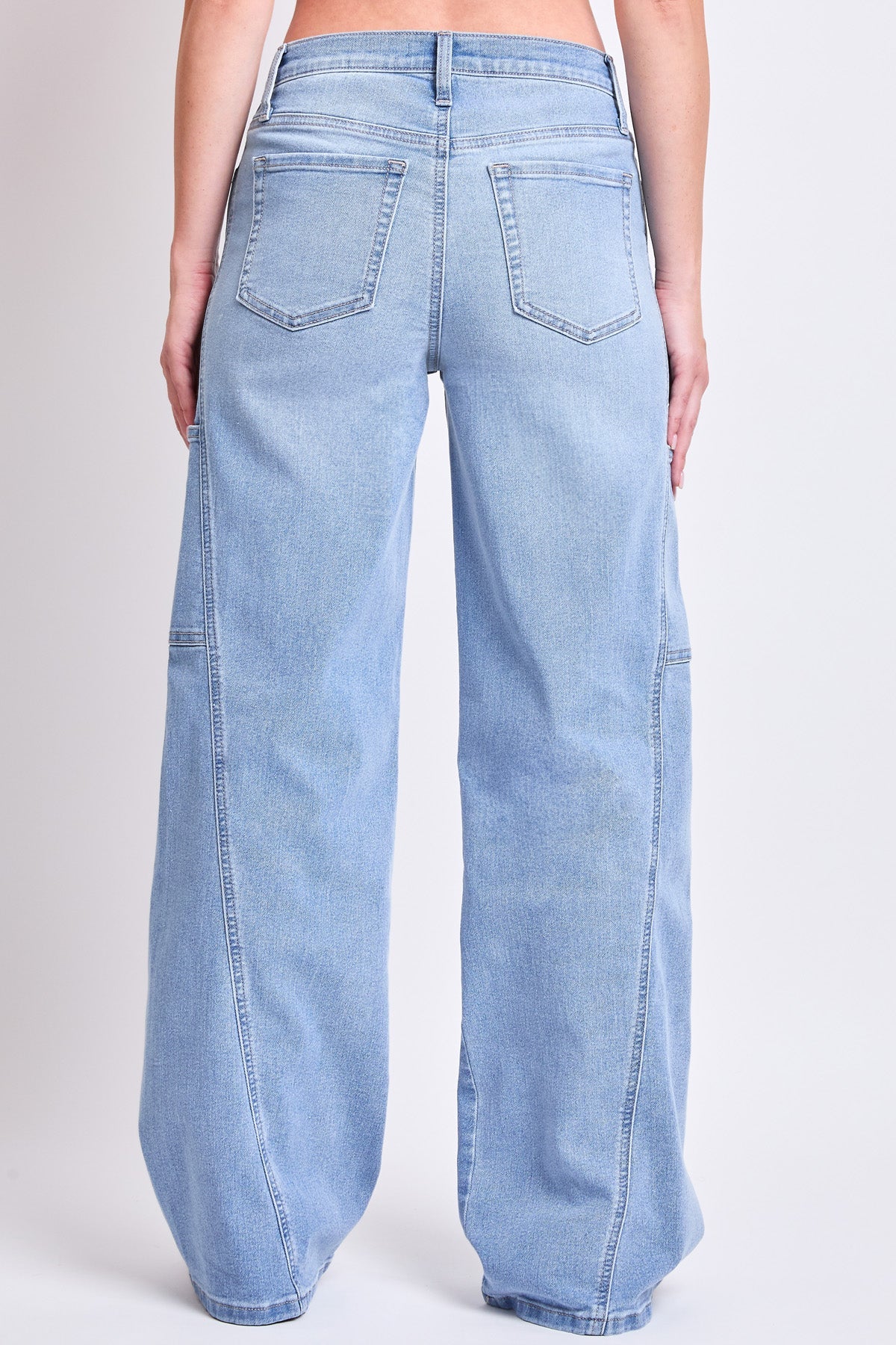 Women's High Rise Wide Leg Cargo Jeans in L Light Blue view 14 - High-Waisted - Women High Jeans (bottom)
