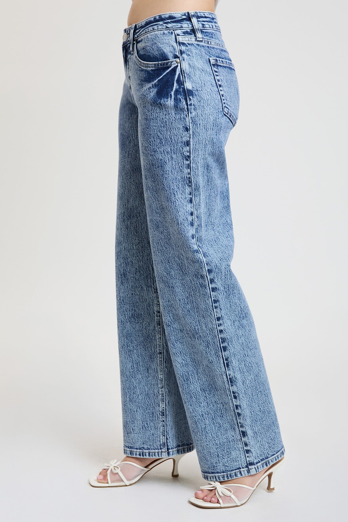 Women's Luxe Britney Wide Leg Jeans in M Medium Blue view 18 - Women'S Luxe Jeans (bottom)