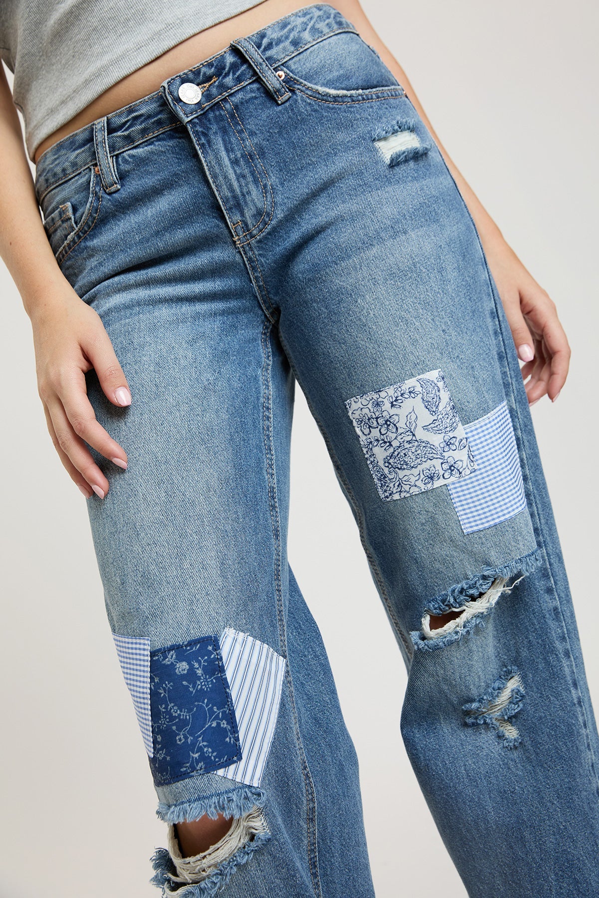 Women's Patchwork Wide Leg Jeans in Y Washed Blue view 6 - Casual Office Outfit - Women'S Patchwork Jeans Ralph Lauren