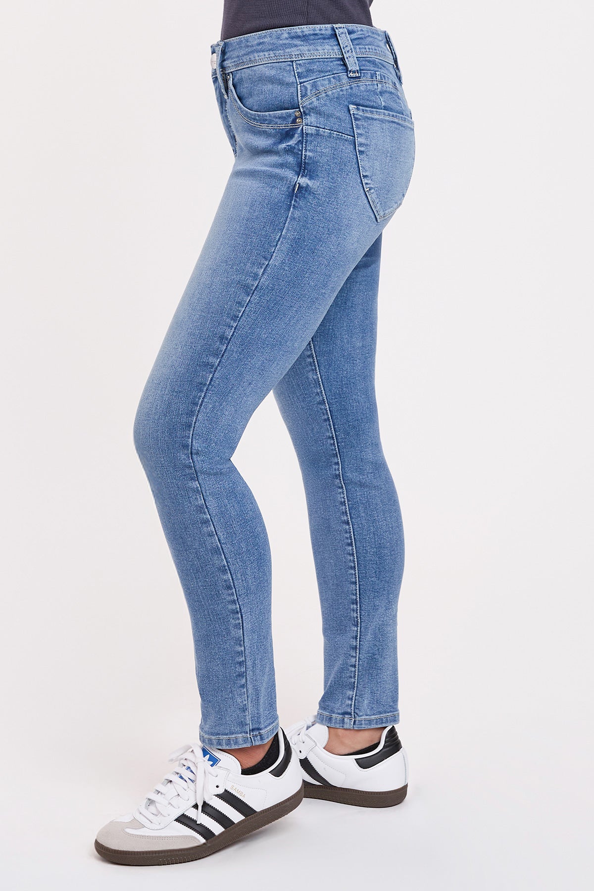 Women's Petite Curve Confidence Mid Rise Skinny in C Sky Blue view 12 - Womens Petite Skinny Jeans (bottom)