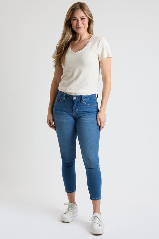 Women's Petite Sustainable High Rise Skinny Jeans in M Medium Blue - High-Waisted - Womens Petite Jeans Mid Rise