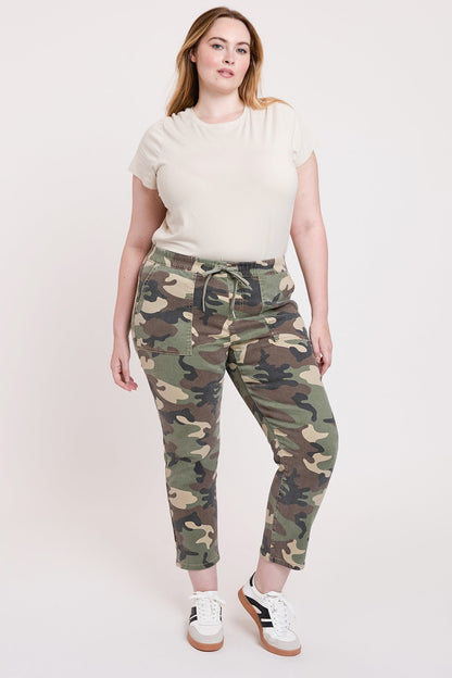 Women's plus High Rise Pull on Straight Jogger in Black view 8 - High-Waisted - Womens Plus Joggers (bottom)