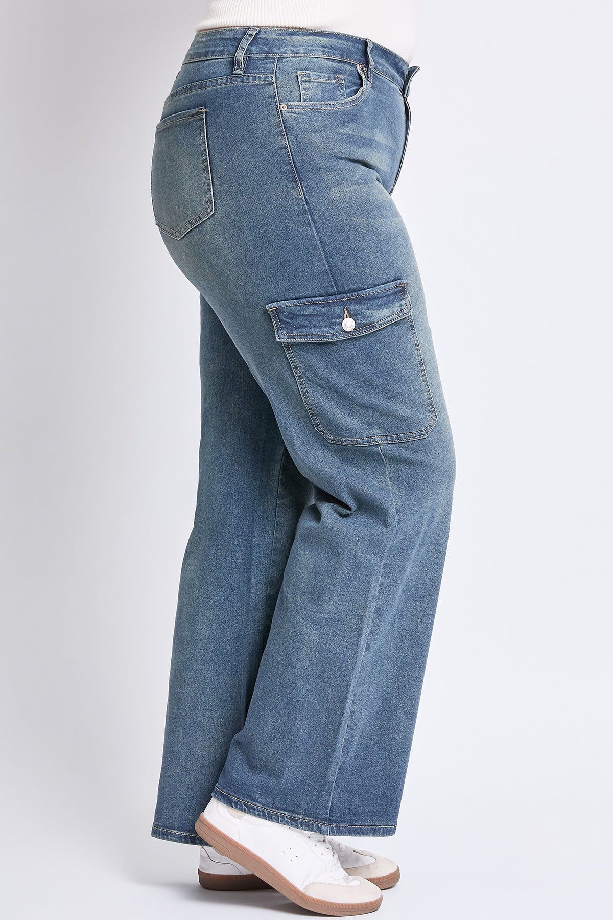 Women's plus High Rise Wide Leg Skater Cargo Jeans in RT Tinted Olympic Blue view 3 - High-Waisted (bottom)