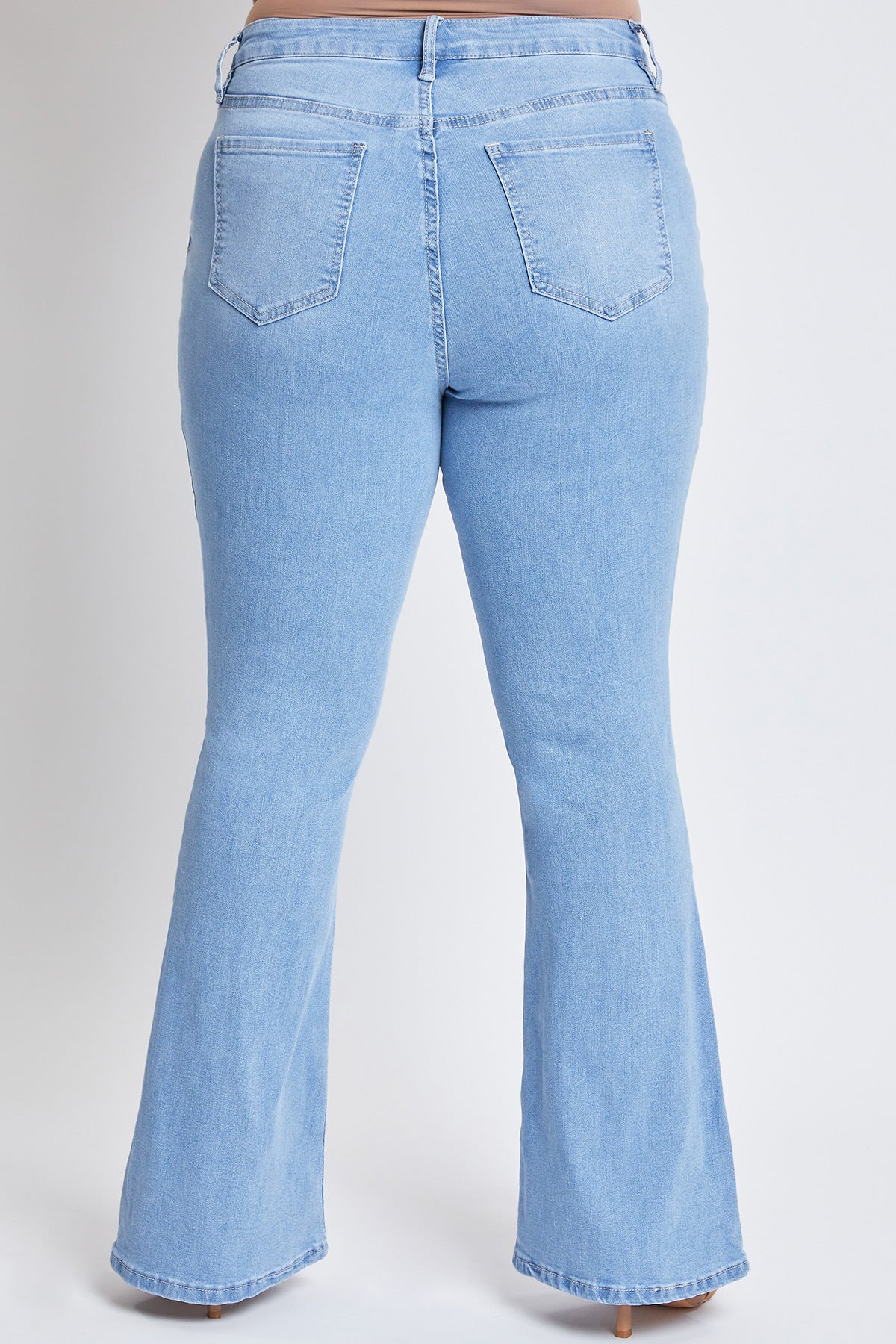Women's plus Size Basic Flare Jeans in L Light Blue view 4 - Curvy Fit - Women'S Plus Jeans On Sale (bottom)