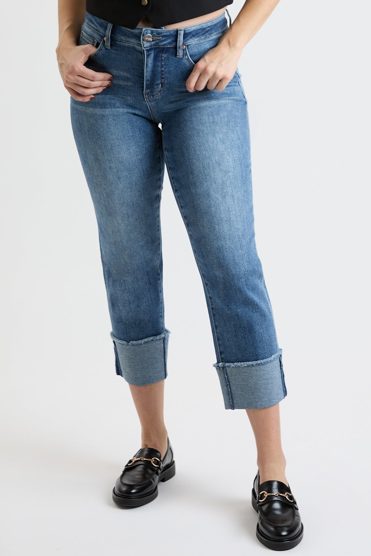 Women's Premium Stretch Cropped Mega Cuff Jeans in M Medium Blue view 15 - Comfort Stretch - Women'S Premium Jeans