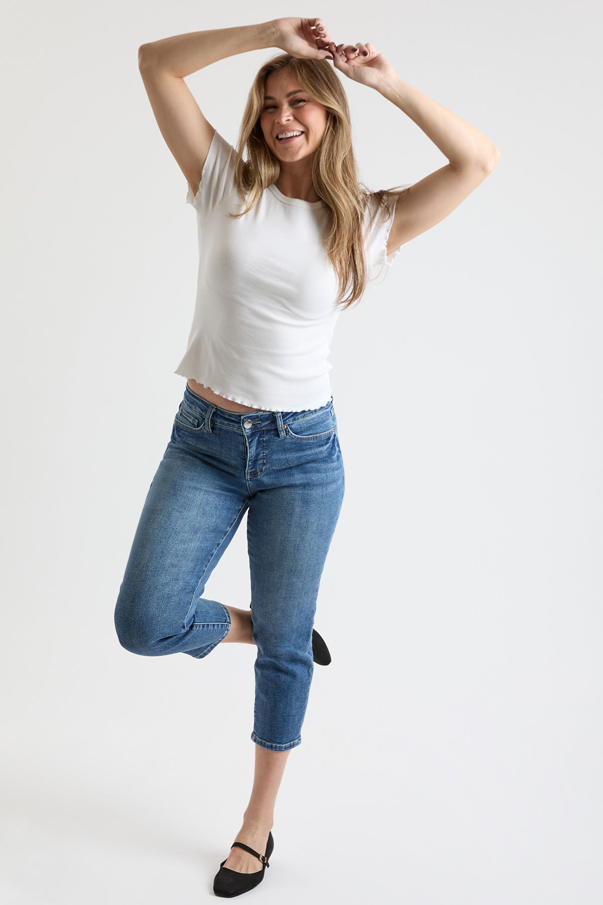 Women's Premium Stretch Cropped Slim Straight view 13 - Comfort Stretch - Women'S Premium Ribcage Straight Ankle Jeans