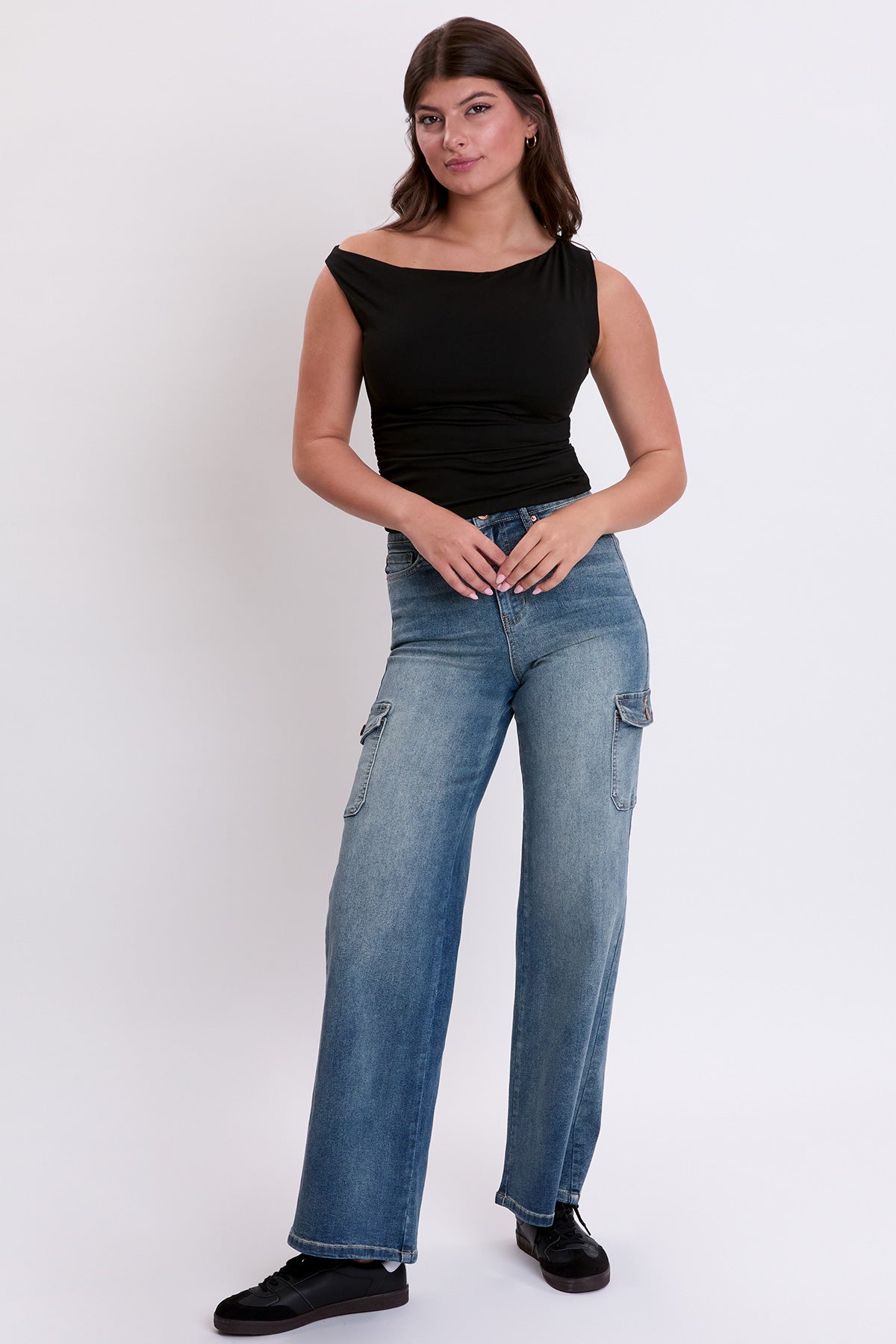 Women's Skater Cargo Wide Leg Jeans Denim in N Indigo Blue view 7 - Womens Skater Jeans Bershka (bottom)