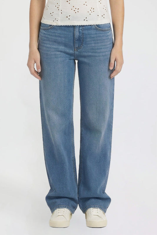 Women's Super Soft High Rise Wide Leg Jeans in M Medium Blue view 2 - High-Waisted - Women'S Super Jeans (bottom)