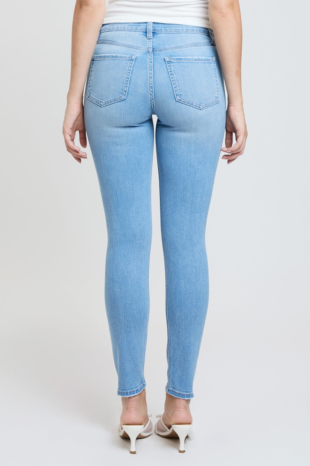 Women's Super Soft Mid Rise Skinny Jeans in L Light Blue view 4 - Women'S Super Jeans (bottom)