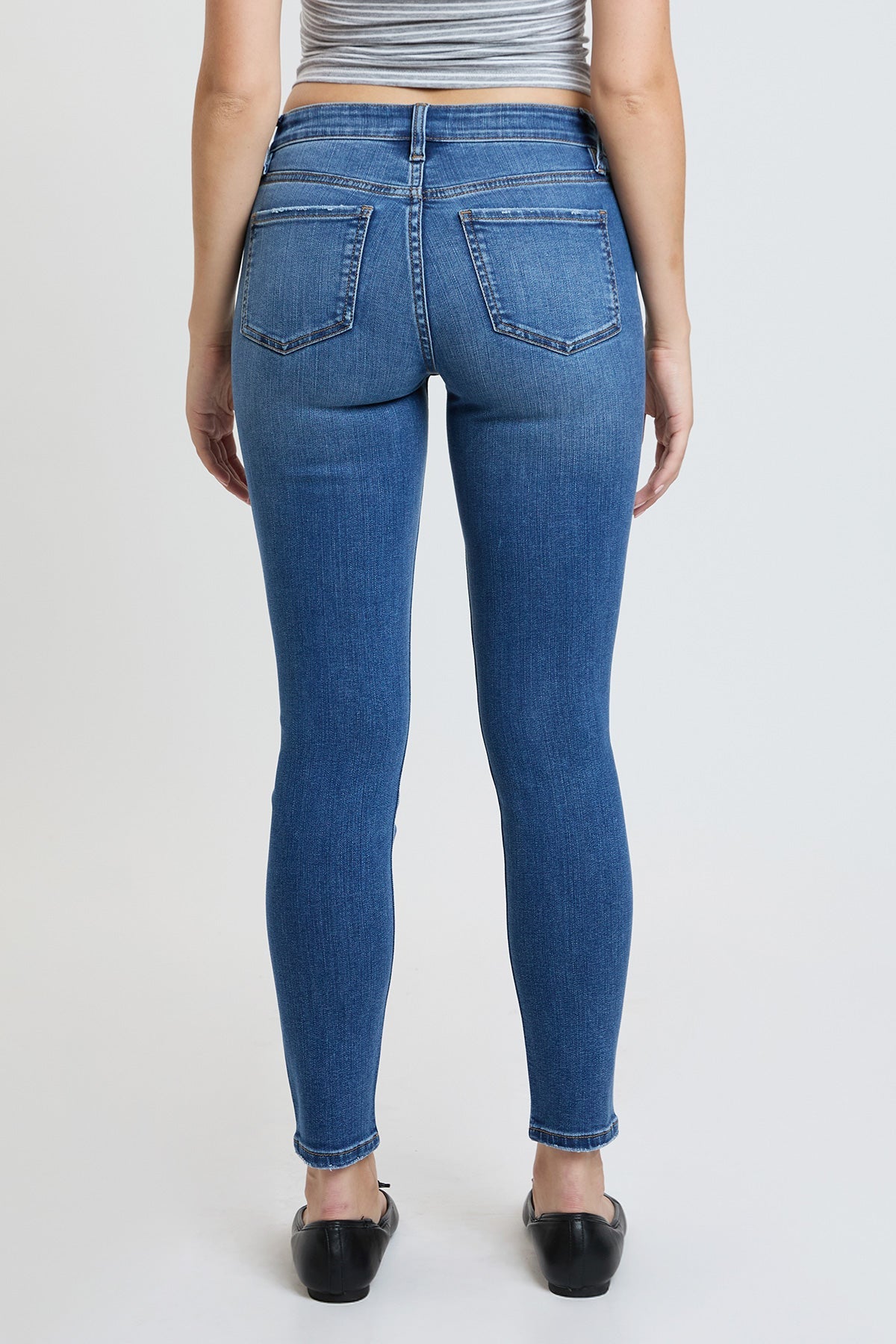 Women's Super Soft Mid Rise Skinny Jeans in M Medium Blue view 12 - Women'S Super Jeans (bottom)