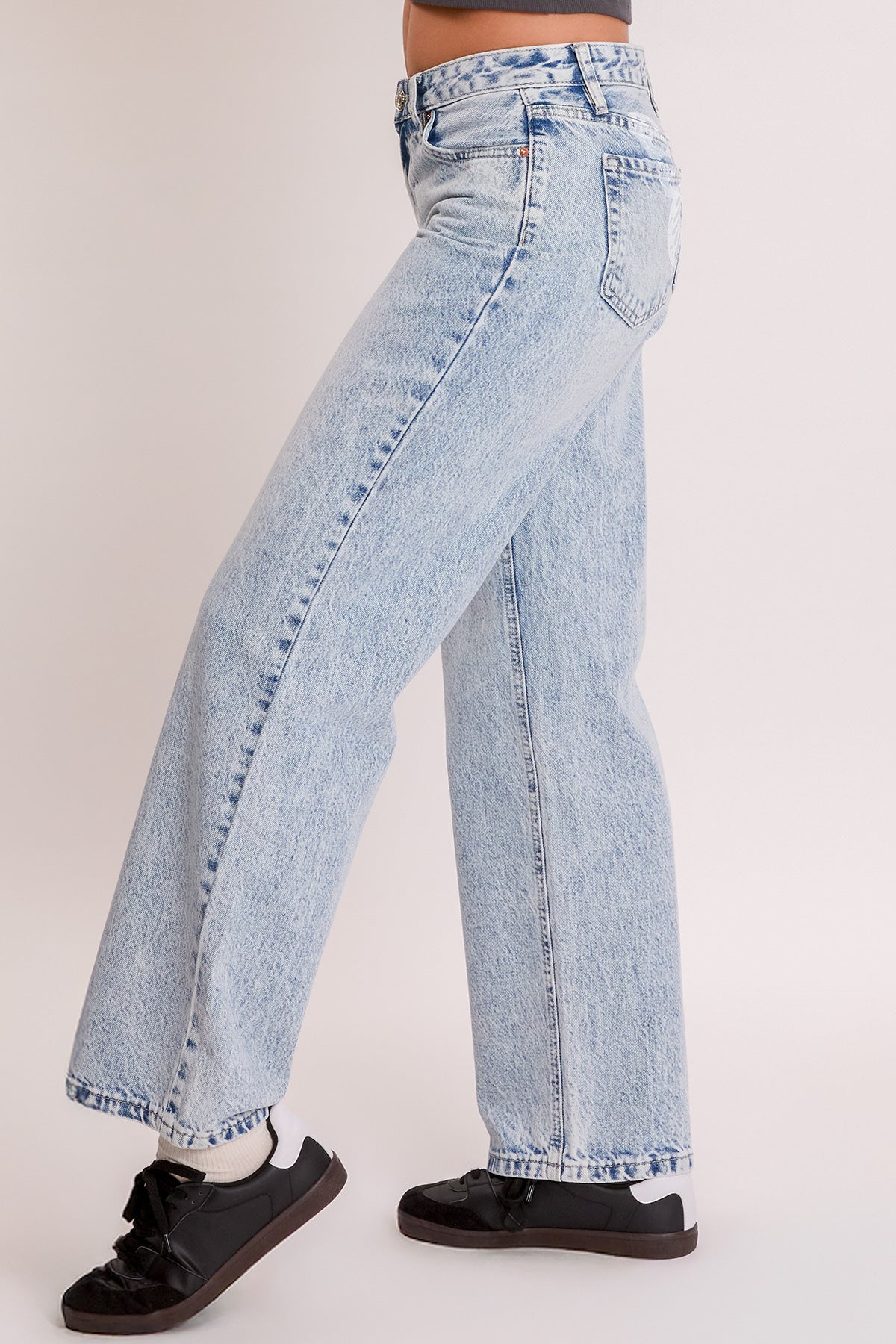 Women's Wide Leg with Butterfly Print in Q Celeste Blue view 4 - Womens Printed Wide Leg Pants (bottom)